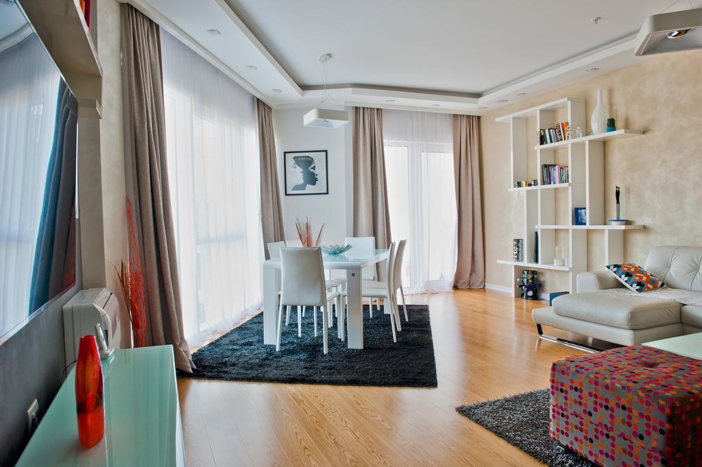 Delux And Urban Apartments Hotel Tre Canne Будва Экстерьер фото